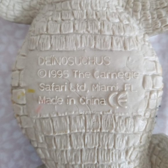 1995 Deinosuchus  (Dinosaur Alligator) Figure Carnegie Collection by Safari Ltd - Picture 13 of 15